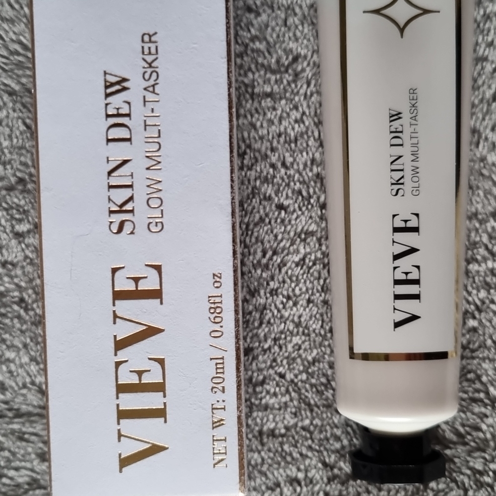Vieve Skin Dew Glow Multi-Tasker 20ml NWT - Picture 2 of 6